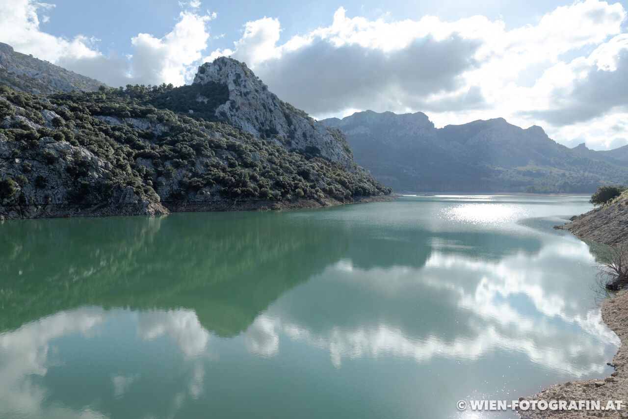 Stausee Gorg Blau