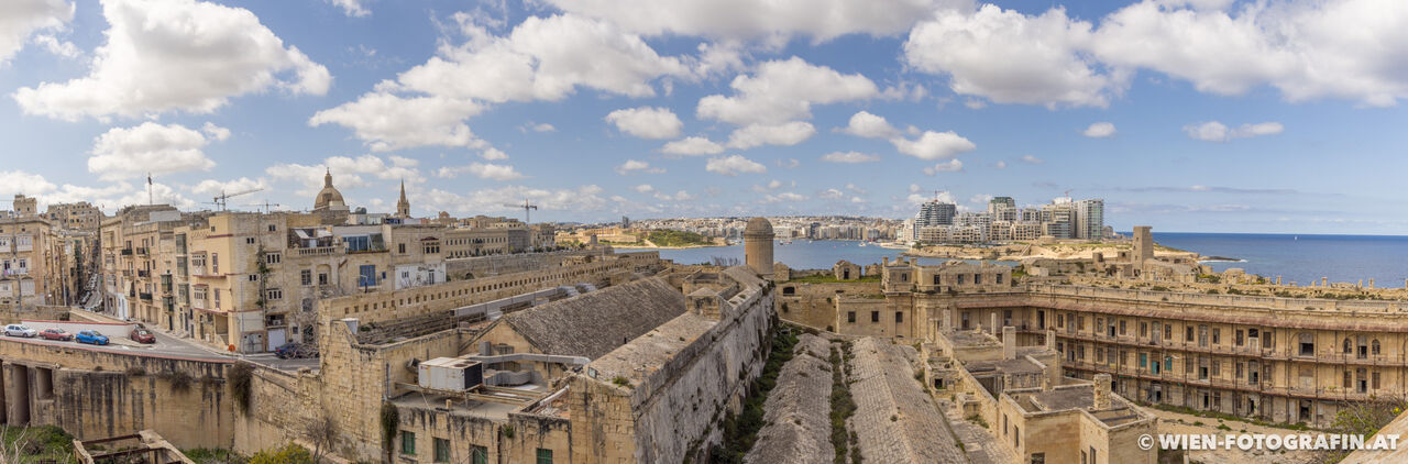 Aussicht über Fort St. Elmo, Stadt und Hafen